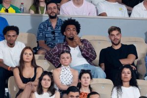 Que se passe-t-il pour Arthur Fils, encore contraint de renoncer au tournoi de Halle à moins de trois semaines de Wimbledon ?
