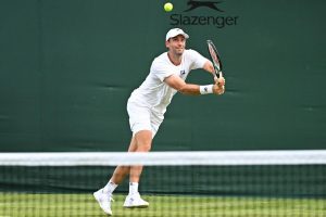 Quentin Halys chute dès son entrée en lice à Stuttgart