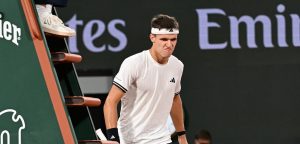 Roland Garros > Tomas Josefus, coach de Mensik, prévient tout le monde avant la demi-finale contre Zverev : « Jakub est très fort dans les fins de tournois. Il n&rsquo;est pas là pour profiter du moment, seulement pour battre un adversaire »