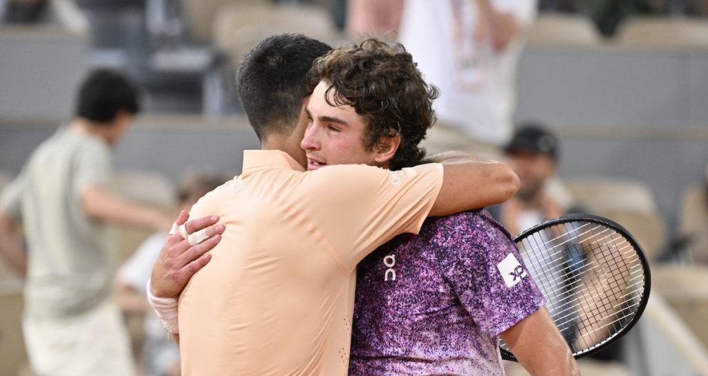 Roland Garros > « Si Zverev mérite de remporter Roland-Garros, le match du tournoi restera celui qui a opposé Djokovic à un futur vainqueur de ce Grand Chelem », affirme Paul McNamee