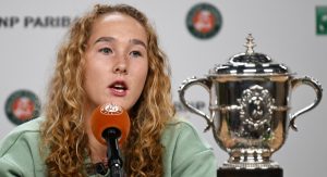 Roland Garros, WTA > Mirra Andreeva, après avoir touché le jackpot : « Je tente de convaincre mes parents de me l&rsquo;acheter… »