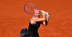 Tennis – Roland-Garros (F) : Shnaider renverse Sabalenka et s’invite dans le dernier carré