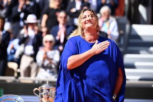 Un hommage rendu à Mary Pierce, 26 ans après son titre à Roland-Garros : « Ça m&rsquo;a touchée, je suis vraiment reconnaissante »