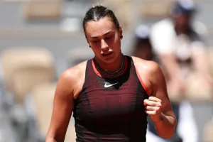 Une affiche féminine retrouve la night session : Sabalenka et Osaka à l&rsquo;honneur à Roland-Garros lundi