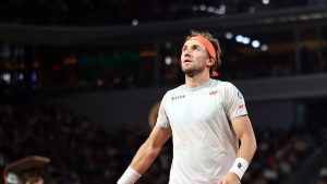 VIDÉO. Roland-Garros : « Plus gros scandale de l’année ! » Casper Ruud victime d’une erreur d’arbitrage lors de son élimination par Joao Fonseca ? La polémique sur l’arbitrage électronique relancée