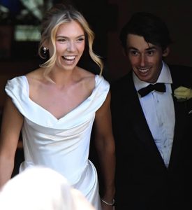 À l&rsquo;intérieur des célébrations de mariage émouvantes d&rsquo;Alex de Minaur et Katie Boulter