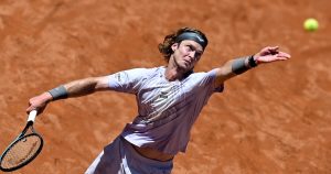 ATP – Bastad > Rublev fier de lui après sa victoire : « Aujourd&rsquo;hui, il faisait très froid, le ciel était couvert et les balles étaient lourdes…c&rsquo;était un tout autre type de tennis »