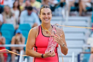 Aryna Sabalenka entre dans l&rsquo;histoire avec 100 semaines au sommet du tennis mondial