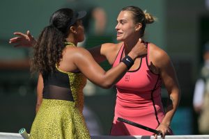 Aryna Sabalenka reconnaît la forme de Naomi Osaka à Wimbledon, mais lance aussi un avertissement.