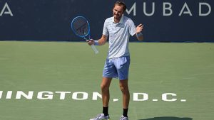 Daniil Medvedev et Felix Auger-Aliassime renoncent à Washington après des changements d&rsquo;entraîneurs