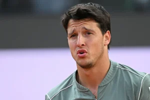 Darderi avant Rublev à Bastad : « Jouer sous pression n’est jamais facile »