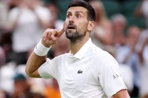 Djokovic continue de défier le temps