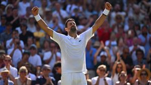 Djokovic efface des tablettes Federer et s&rsquo;offre un nouveau record