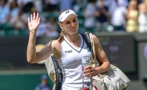 Elena Rybakina à la recherche de réponses face à une période difficile et une élimination précoce à Wimbledon