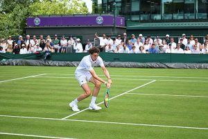 Encore battu par Zizou Bergs, Ugo Humbert prend la porte dès le premier tour à Wimbledon