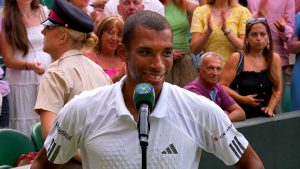 Felix Auger-Aliassime brise la glace avec une blague sur Novak Djokovic à Wimbledon