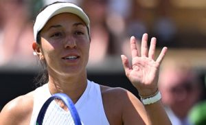 Jessica Pegula se qualifie facilement pour les huitièmes de finale après une révélation sur la psychologie inver
