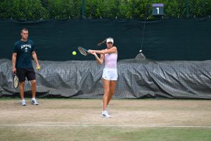 Kristina Mladenovic qualifiée pour la finale du double dames à Wimbledon avec la Chinoise Guo Hanyu