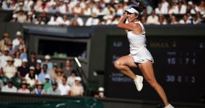 La Tchèque Linda Noskova remporte son premier Wimbledon face à sa compatriote Karolina Muchova