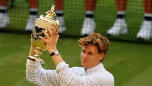 La dernière prouesse de Jannik Sinner le place aux côtés de Nadal, Djokovic et Federer