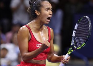 Leylah Fernandez révèle son souhait de jouer contre Serena Williams et comment elle imagine cette rencontre.