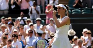 Mertens et Kostyuk qualifiées pour les quarts