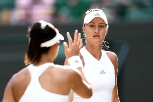 Mladenovic brille toujours en double : la Française vise un premier sacre à Wimbledon dimanche