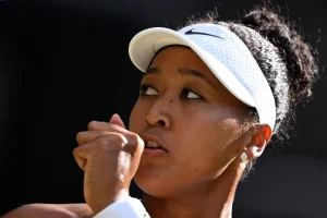 Naomi Osaka profite de l&rsquo;abandon de Krueger et rejoint les quarts à Washington
