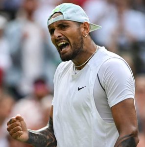 Nick Kyrgios révèle pourquoi il a aimé incarner le méchant tout au long de sa carrière.