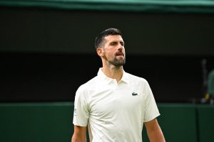 Novak Djokovic défend Serena Williams après son élimination au premier tour de Wimbledon : « Les gens devraient se calmer, profitons simplement de son génie »