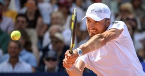 Pas de premier titre ATP pour Raphaël Collignon, battu en finale à Gstaad : « Je n&rsquo;avais peut-être plus d&rsquo;énergie dans le troisième set »