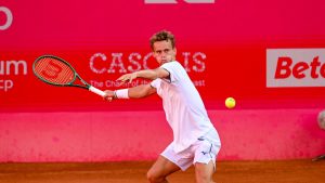 Vainqueur de son premier titre ATP, Van Assche conclut un week-end parfait pour le tennis français