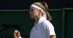 Vidéos, Wimbledon > Karolina Muchova, la Roger Federer du tennis féminin, fait de la magie en revers
