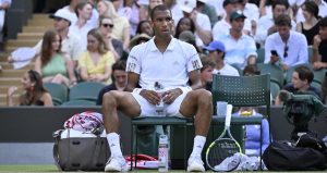Wimbledon > Alizé Cornet prévient Auger-Aliassime : « Le respect que Félix a pour Djokovic doit rester en dehors des limites du court parce que Novak n&rsquo;en aura aucun. C&rsquo;est un tueur »