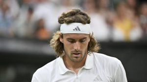 Wimbledon > « Cela doit être tellement dur dans la tête pour Tsitsipas, 87e mondial à 27 ans, de se faire encore dominer par Djokovic, 39 ans, au deuxième tour, alors qu&rsquo;on pensait qu&rsquo;il allait gagner des Grands Chelems »