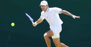 Wimbledon > De Minaur, totalement dépité après sa défaite contre Cobolli : « Je suis brisé à l&rsquo;intérieur. Ça fait un mal de chien »
