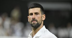 Wimbledon > Le tacle de Djokovic à l&rsquo;organisation du tournoi après sa qualification en demi-finales : « Honnêtement, j&rsquo;ai l&rsquo;impression d&rsquo;avoir joué davantage un tournoi en salle qu&rsquo;un tournoi en extérieur »