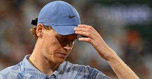 ATP > Les mauvaises nouvelles s&rsquo;enchaînent pour Jannik Sinner, déjà forfait pour l&rsquo;US Open