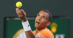 ATP – Montréal > Auger Aliassime sur les nombreux forfaits à l&rsquo;Open du Canada : « Ça me fait de la peine. Ici, j&rsquo;ai vu jouer Nadal, Federer, Djokovic… Je sais à quel point c&rsquo;est important, pour des enfants, de voir en vrai des grands champions. J&rsquo;ai été cet enfant-là »