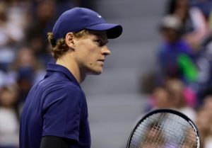 Adriano Panatta relie les soucis physiques de Jannik Sinner aux exigences du tennis moderne