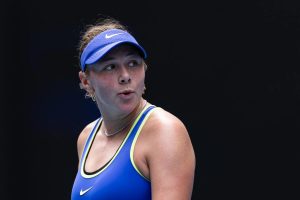Amanda Anisimova admet trouver &lsquo;funny&rsquo; les mèmes de ses réactions en plein match