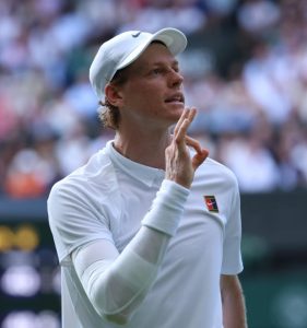 Andy Roddick écarte la comparaison avec Ivan Lendl et cite un meilleur parallèle pour Jannik Sinner