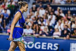 Aryna Sabalenka rejoint Serena Williams et Iga Swiatek dans le cercle très fermé des performances en WTA 1000