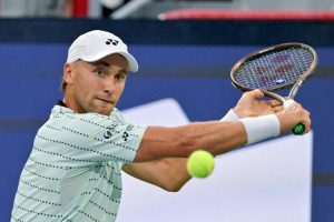 Blessé au dos, Casper Ruud abandonne dès le 2e tour au Masters 1000 de Cincinnati, à deux semaines de l&rsquo;US Open