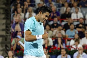 Brandon Nakashima fait craquer Daniil Medvedev après avoir sauvé trois balles de match au 3e tour du Masters 1000 de Cincinnati