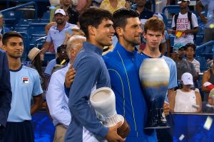 Carlos Alcaraz tranche le débat sur Novak Djokovic avec un brillant verdict en quatre mots