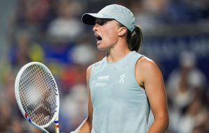Chris Evert souligne une réalité « awful » derrière les critiques visant Iga Swiatek