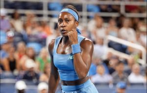 Coco Gauff domine largement Marta Kostyuk au terme d’une démonstration de force