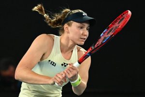 Elena Rybakina vient à bout de Liudmila Samsonova et se qualifie pour les quarts du WTA 1000 de Toronto