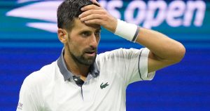 Élimination choc à l&rsquo;US Open : Novak Djokovic battu dès le premier tour après 4h36 de souffrance